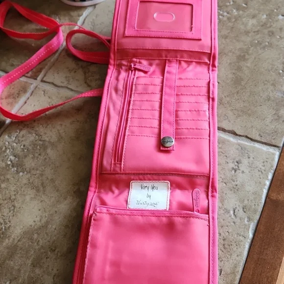Thirty-One Vibrant Pink Quilted Crossbody Bag - Picture 6 of 12